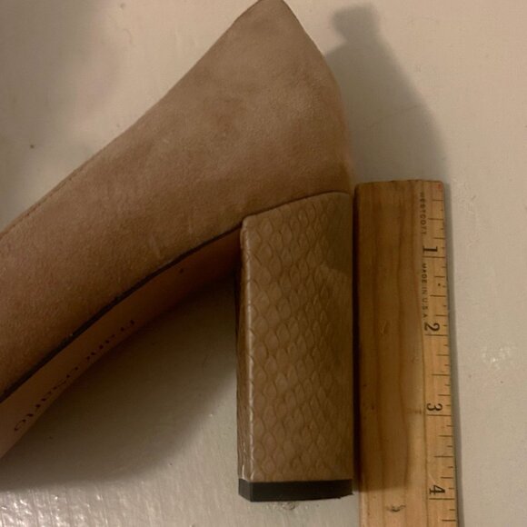 Franco Sarto tan/beige suede pumps, size - Picture 7 of 7